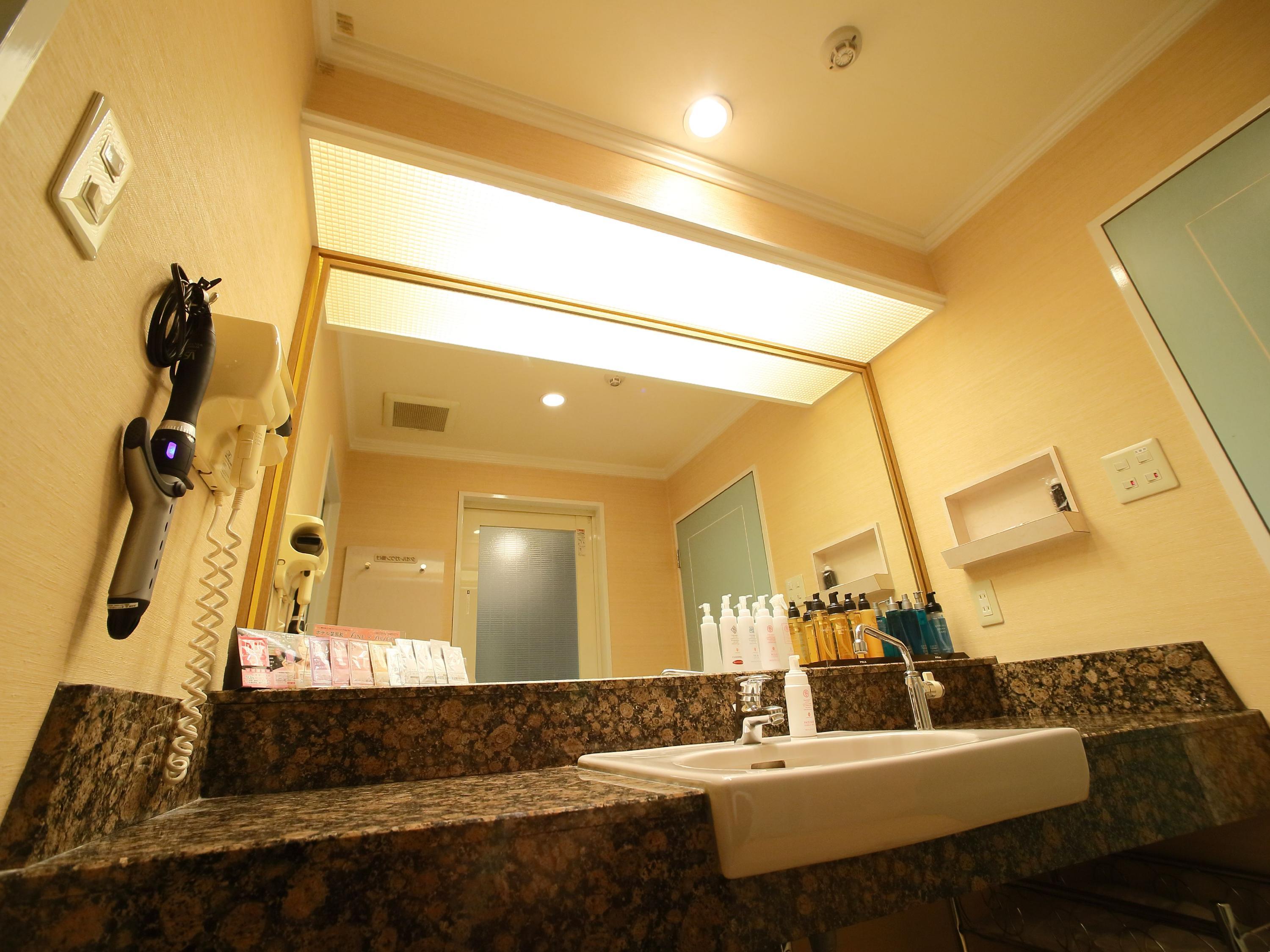 Hotel Fine Biwako I (Adults Only) Moriyama Esterno foto